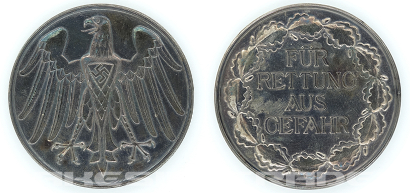 Cased Commemorative Medal for Rescue from Danger 1933