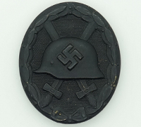 Black Wound Badge