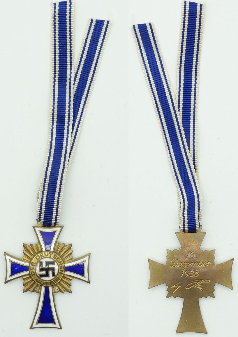 Honor Cross of the German Mother in Gold