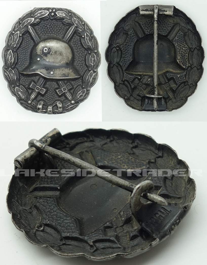 DRGM marked Imperial Black Wound Badge