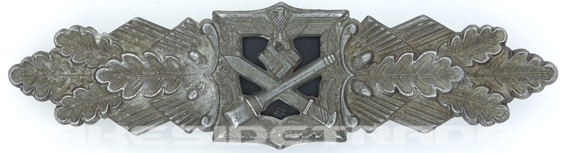 Army Close Combat Clasp in Bronze by F.&B.L.